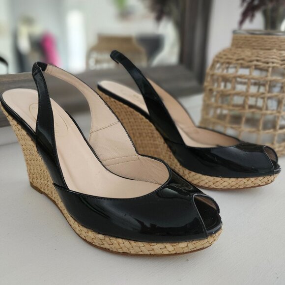 3/$30 SALE!!!   😎 Brown's rattan wedges - Picture 1 of 4